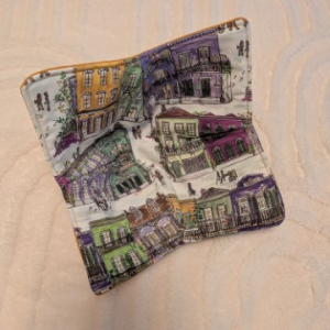 Bourbon Street Houses Bowl Cozy
